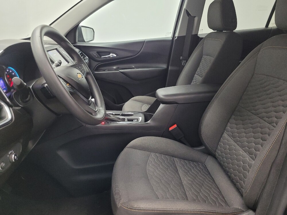 2020 Chevrolet Equinox in Las Vegas, NV 89104 - 18127247 17