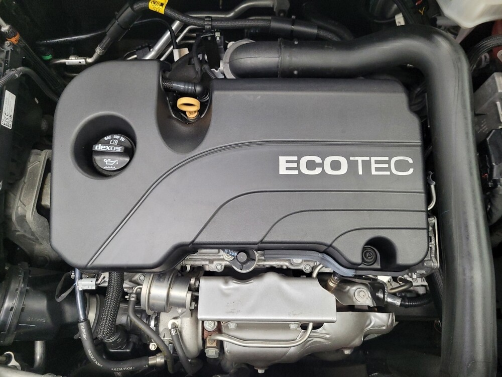 2020 Chevrolet Equinox in Las Vegas, NV 89104 - 18127247 30