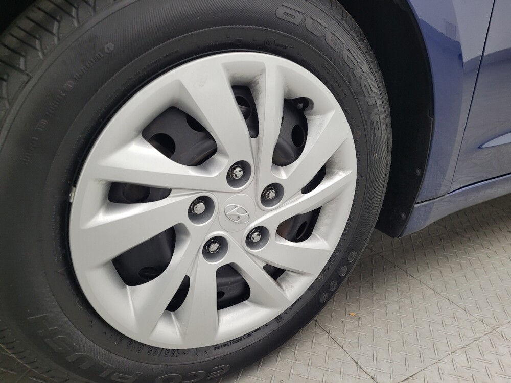 2018 Hyundai Elantra in Jacksonville, FL 32225 - 18127248 31