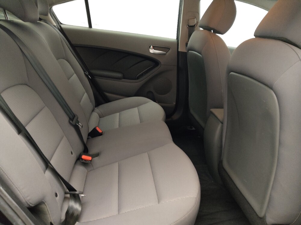 2017 Kia Forte in Pensacola, FL 32505 - 18127253 19