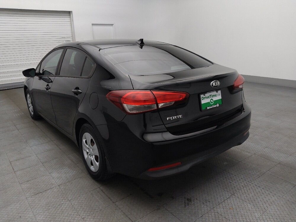 2017 Kia Forte in Pensacola, FL 32505 - 18127253 5