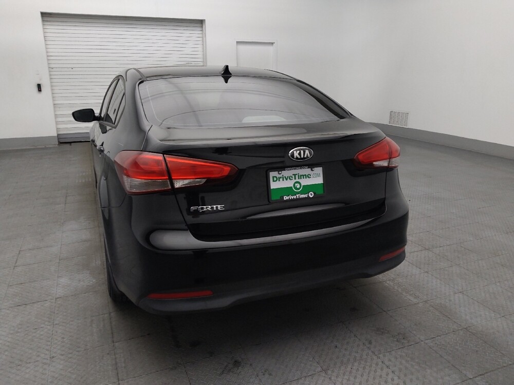 2017 Kia Forte in Pensacola, FL 32505 - 18127253 6