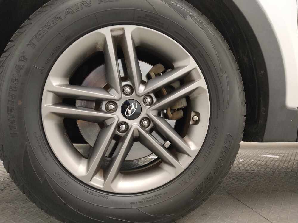 2018 Hyundai Santa Fe in Kissimmee, FL 34744 - 18127255 31