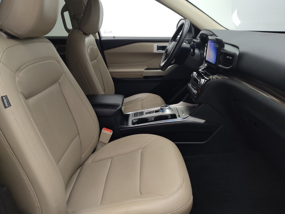 2022 Ford Explorer in Pensacola, FL 32505 - 18127258 21