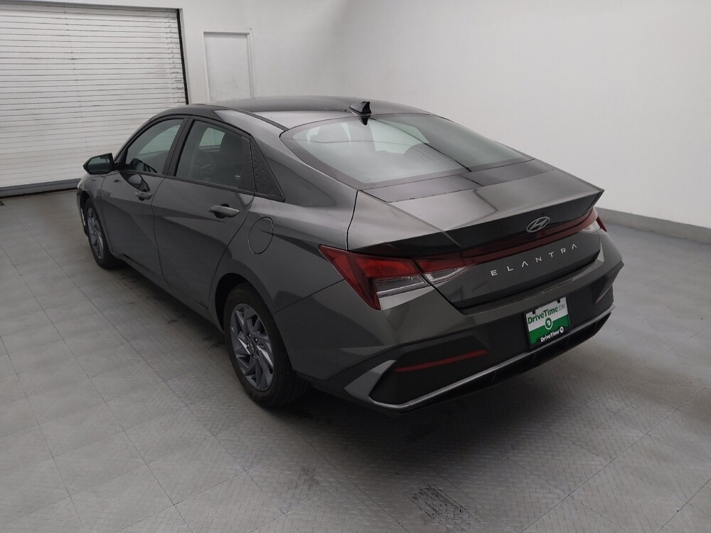 2024 Hyundai Elantra in Columbia, SC 29210 - 18127261 5