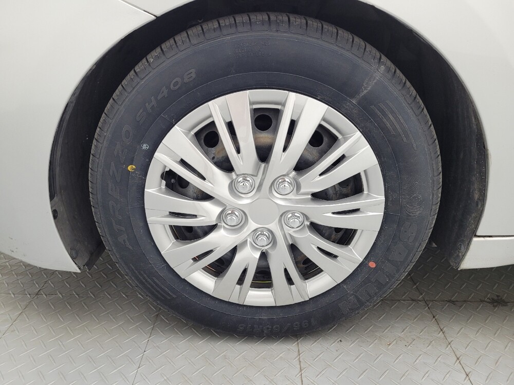 2019 Hyundai Elantra in Greenville, SC 29607 - 18127263 31