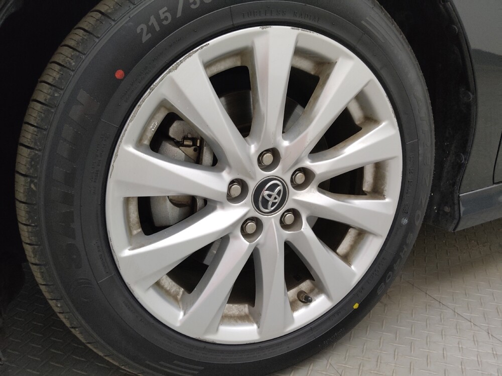 2018 Toyota Camry in Lakewood, CO 80215 - 18127280 31