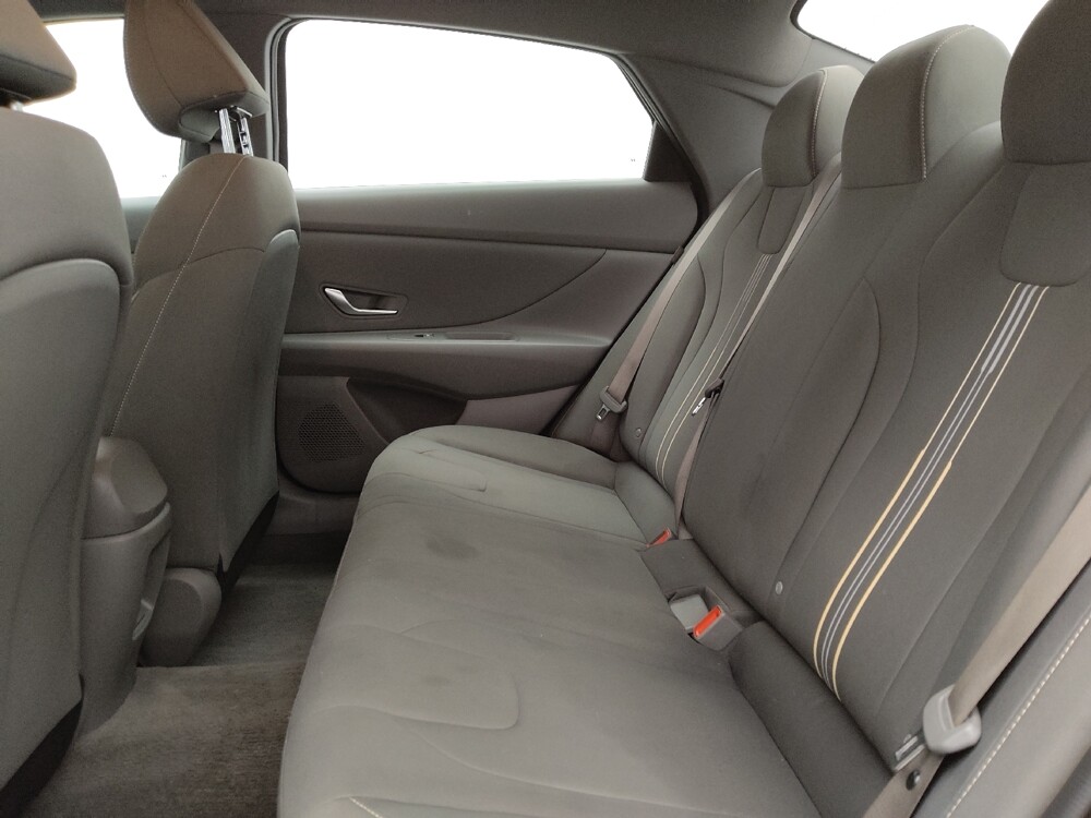 2025 Hyundai Elantra in Denver, CO 80012 - 18127281 18