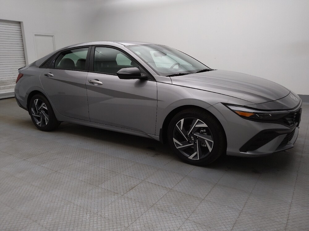 2025 Hyundai Elantra in Denver, CO 80012 - 18127281 11