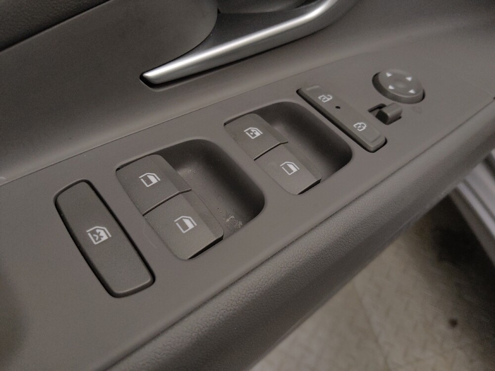 2025 Hyundai Elantra in Denver, CO 80012 - 18127281 27