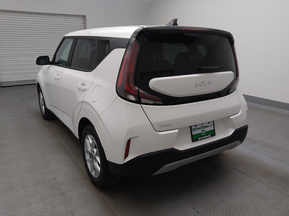 2025 Kia Soul in Colorado Springs, CO 80909 - 18127282 5