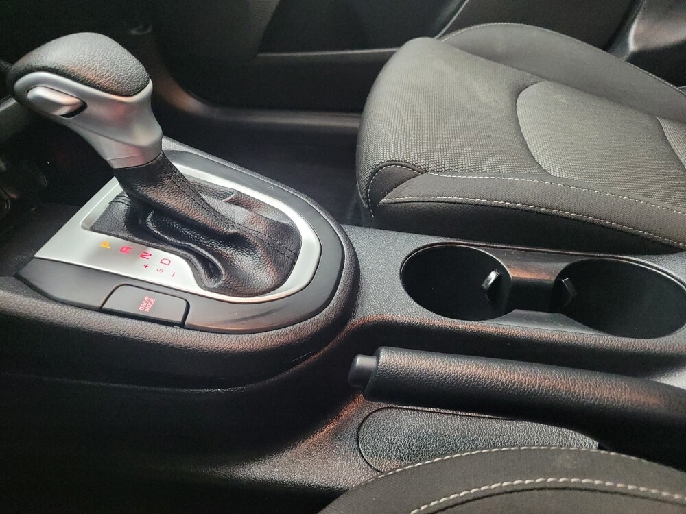 2024 Kia Forte in Memphis, TN 38115 - 18127289 26