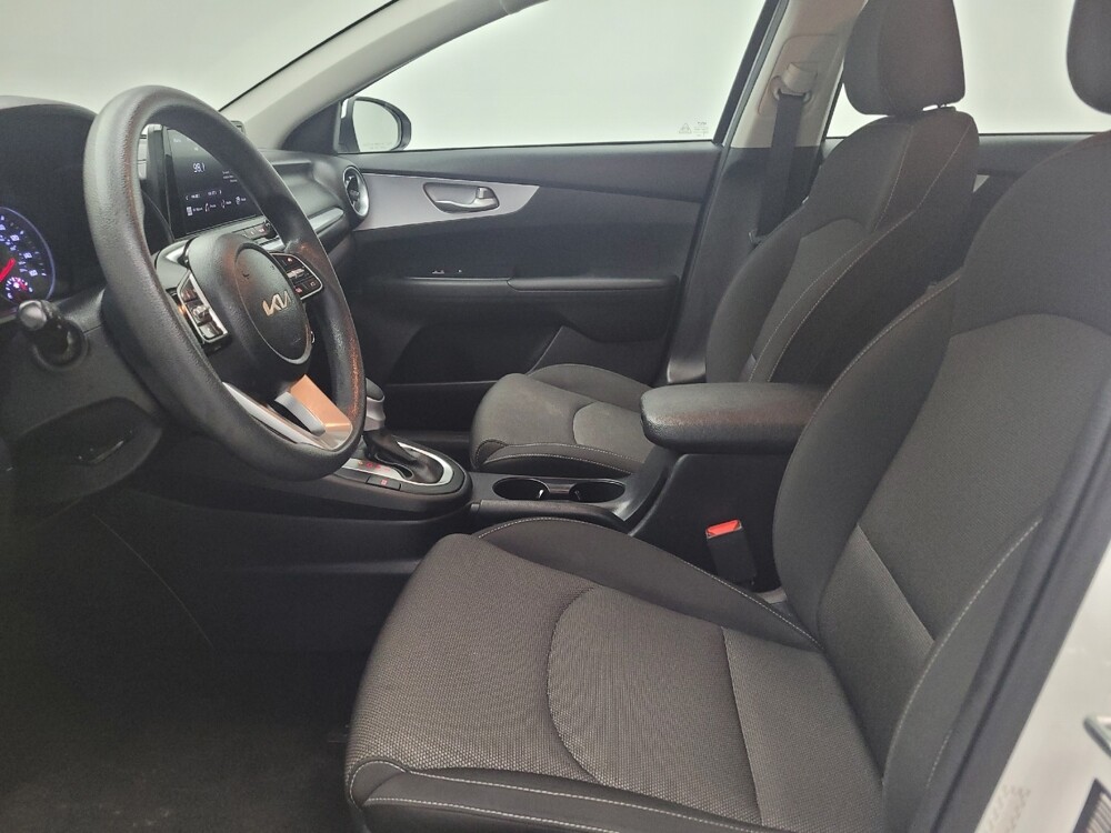 2024 Kia Forte in Memphis, TN 38115 - 18127289 17