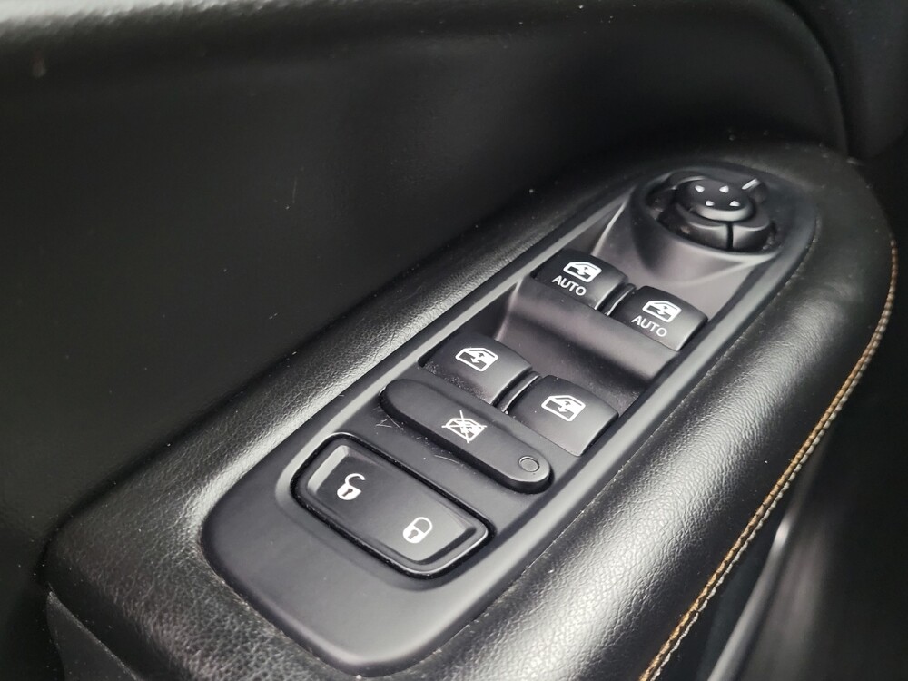 2021 Jeep Compass in Memphis, TN 38115 - 18127294 27