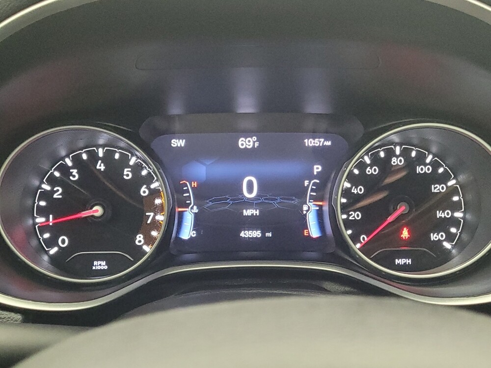 2021 Jeep Compass in Memphis, TN 38115 - 18127294 23