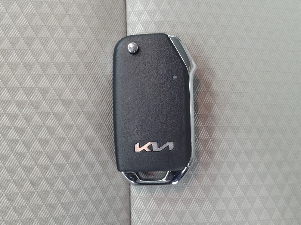 2025 Kia Soul in Madison, TN 37115 - 18127304 32