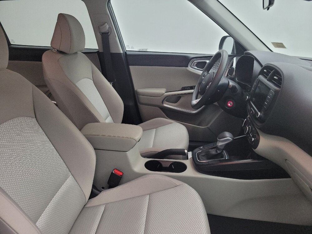 2025 Kia Soul in Madison, TN 37115 - 18127305 21