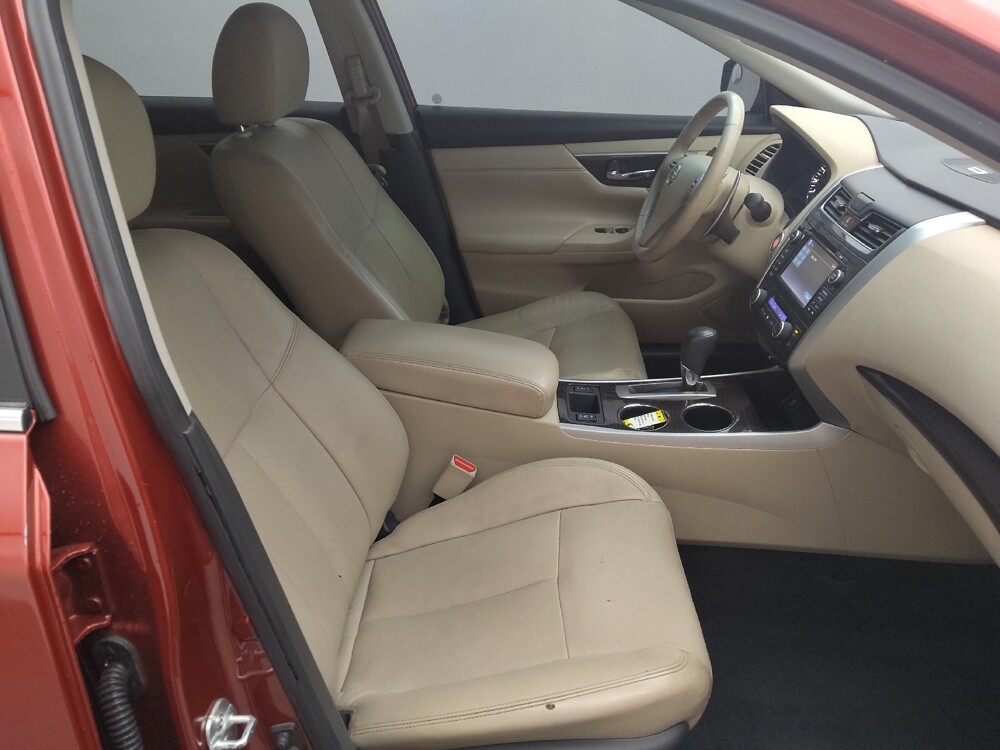 2015 Nissan Altima in Houston, TX 77074 - 18127309 21