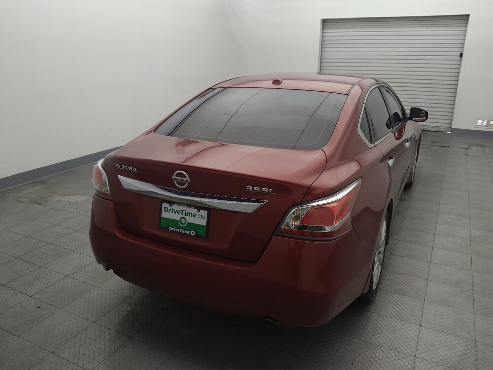 2015 Nissan Altima in Houston, TX 77074 - 18127309 7