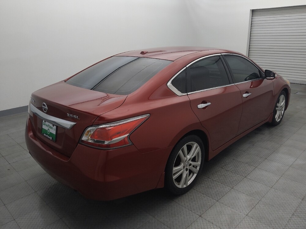 2015 Nissan Altima in Houston, TX 77074 - 18127309 9