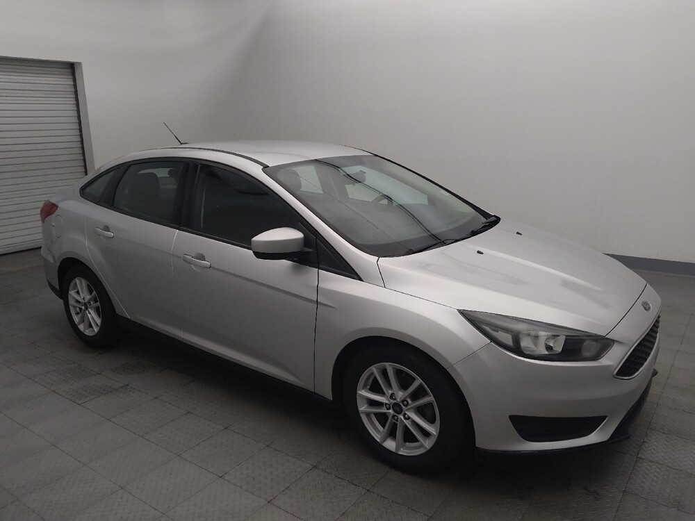 2018 Ford Focus in Houston, TX 77074 - 18127318 11