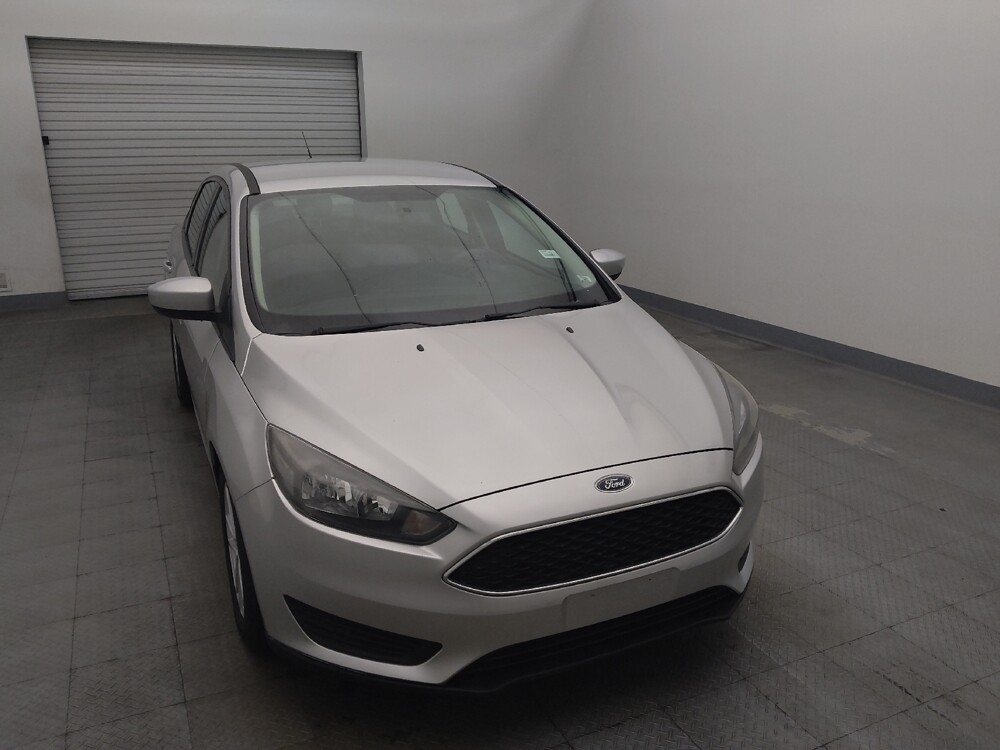 2018 Ford Focus in Houston, TX 77074 - 18127318 14