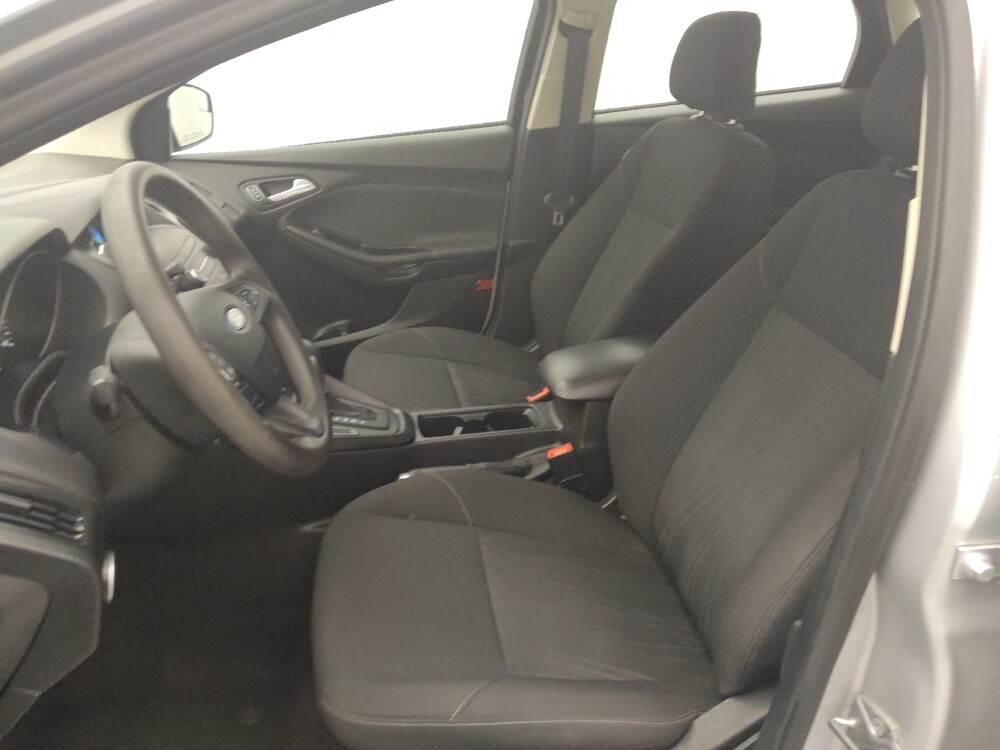2018 Ford Focus in Houston, TX 77074 - 18127318 17