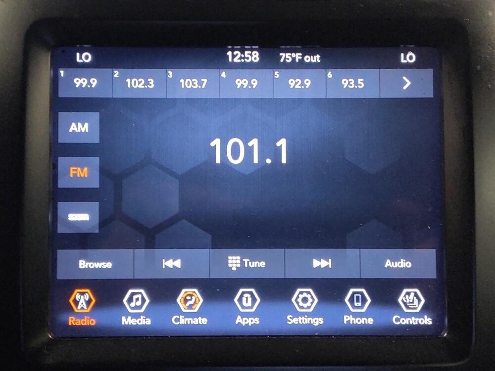 2022 Jeep Cherokee in San Antonio, TX 78238 - 18127319 25