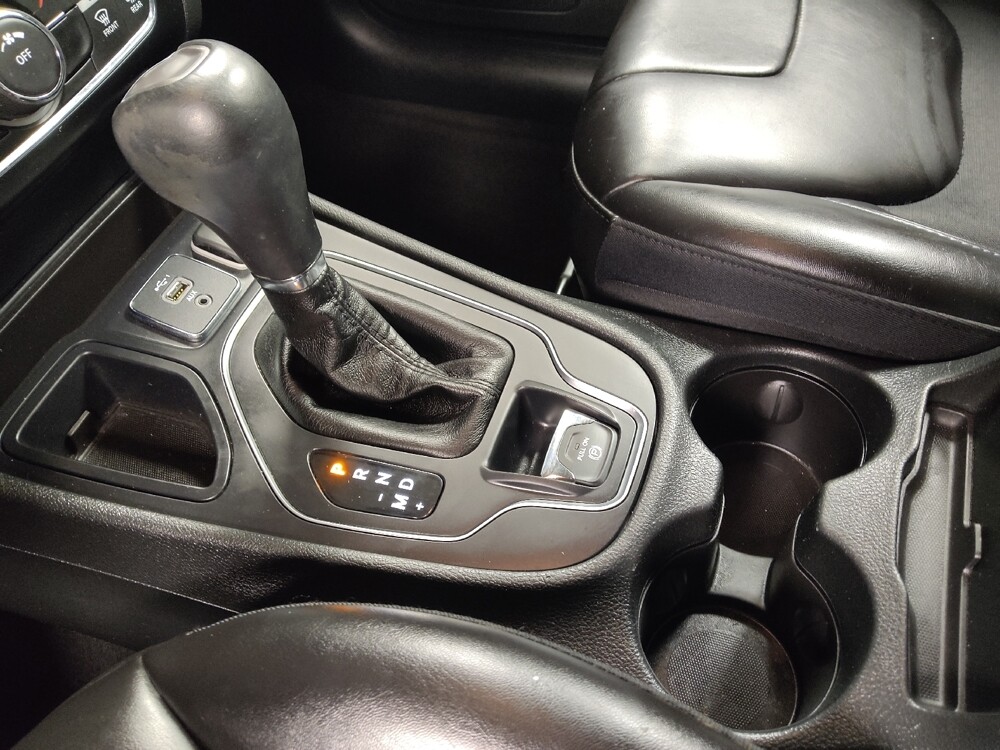 2019 Jeep Cherokee in Temple, TX 76502 - 18127322 26