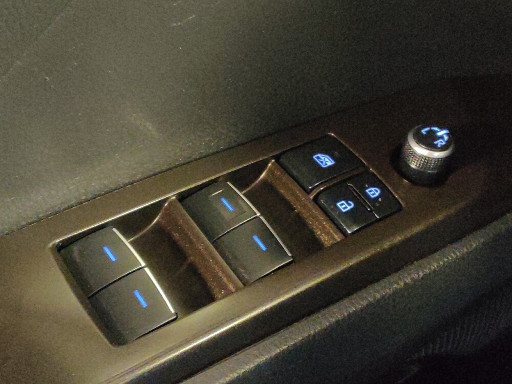 2021 Toyota Camry in Round Rock, TX 78664 - 18127323 27