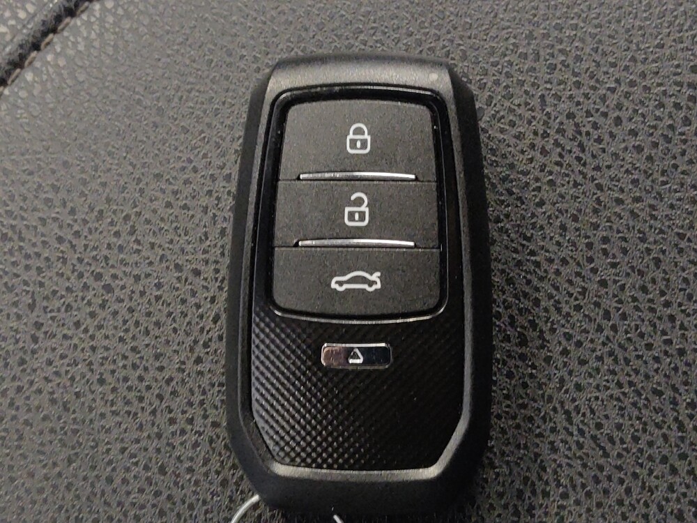 2021 Toyota Camry in Round Rock, TX 78664 - 18127323 32