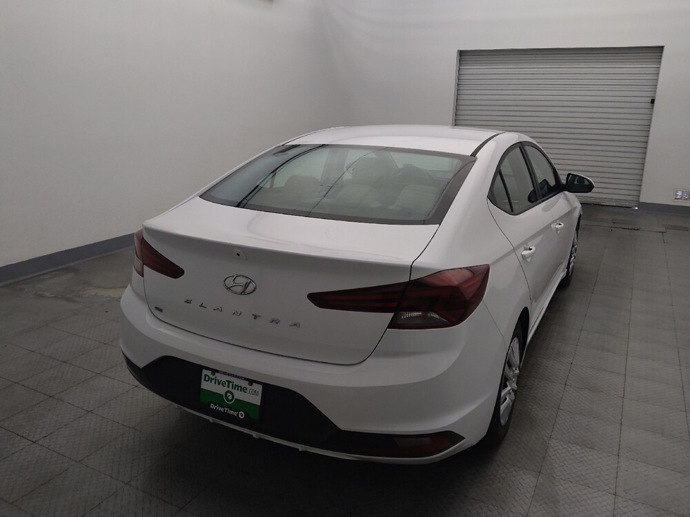 2020 Hyundai Elantra in Baton Rouge, LA 70816 - 18127326 7