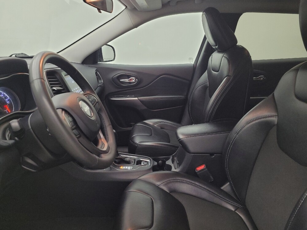 2020 Jeep Cherokee in Miamisburg, OH 45342 - 18127329 17