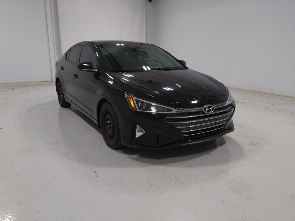 2020 Hyundai Elantra in Cincinnati, OH 45255 - 18127330 13