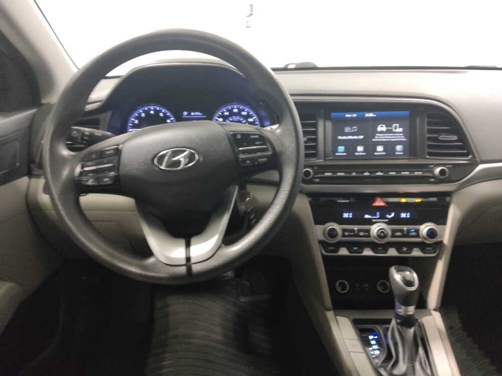 2020 Hyundai Elantra in Cincinnati, OH 45255 - 18127330 22