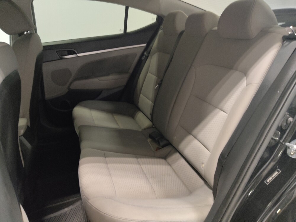 2020 Hyundai Elantra in Cincinnati, OH 45255 - 18127330 18