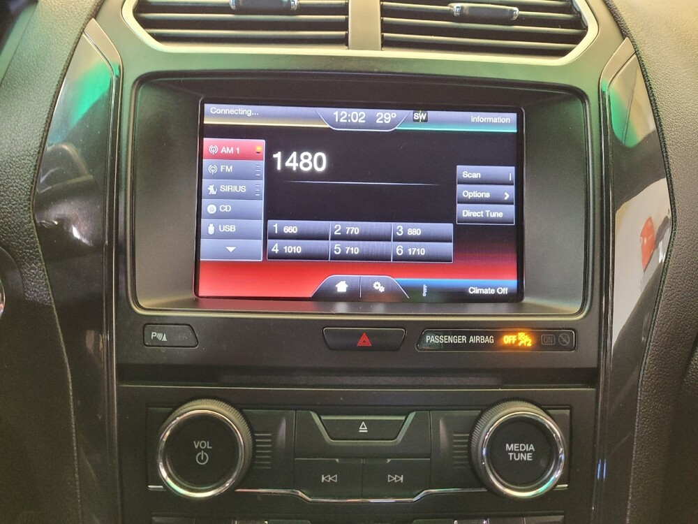 2016 Ford Explorer in Miamisburg, OH 45342 - 18127333 25