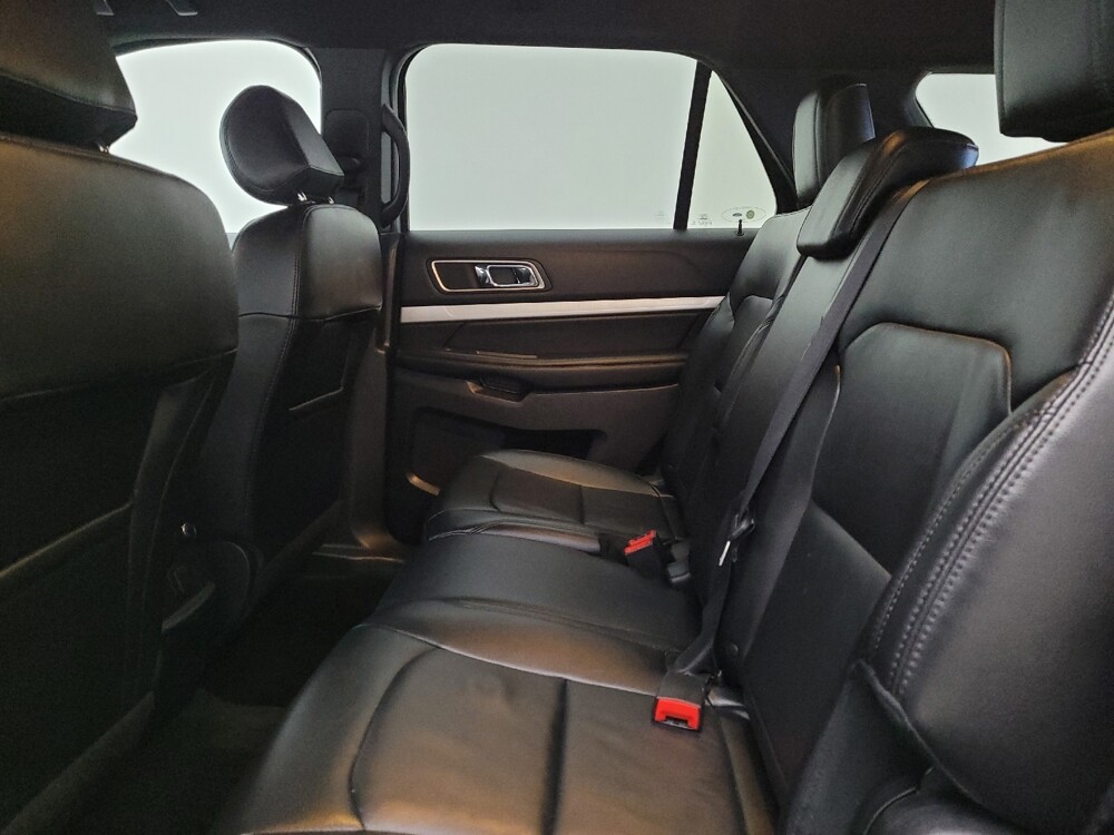 2016 Ford Explorer in Miamisburg, OH 45342 - 18127333 18