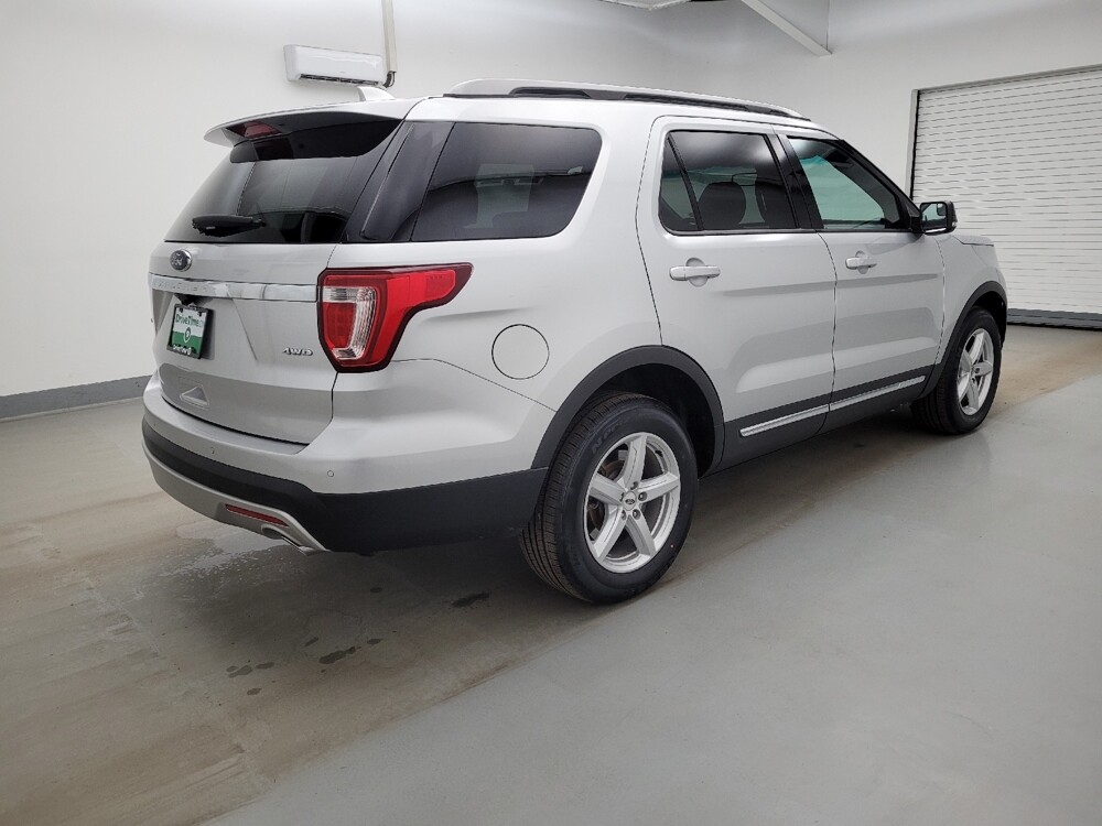 2016 Ford Explorer in Miamisburg, OH 45342 - 18127333 10