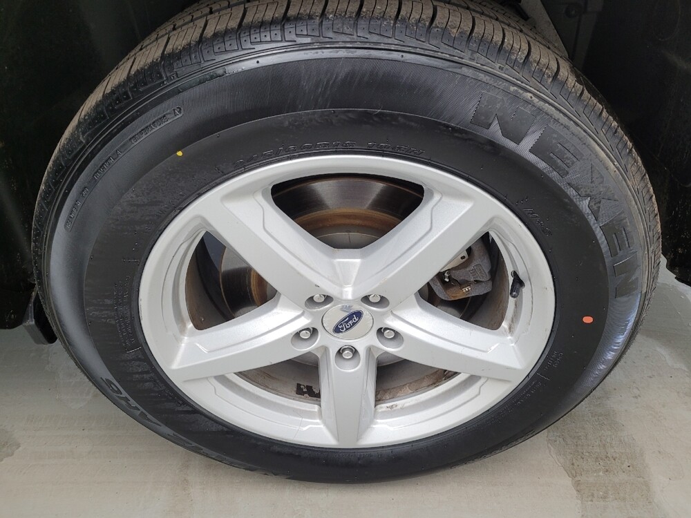 2016 Ford Explorer in Miamisburg, OH 45342 - 18127333 31