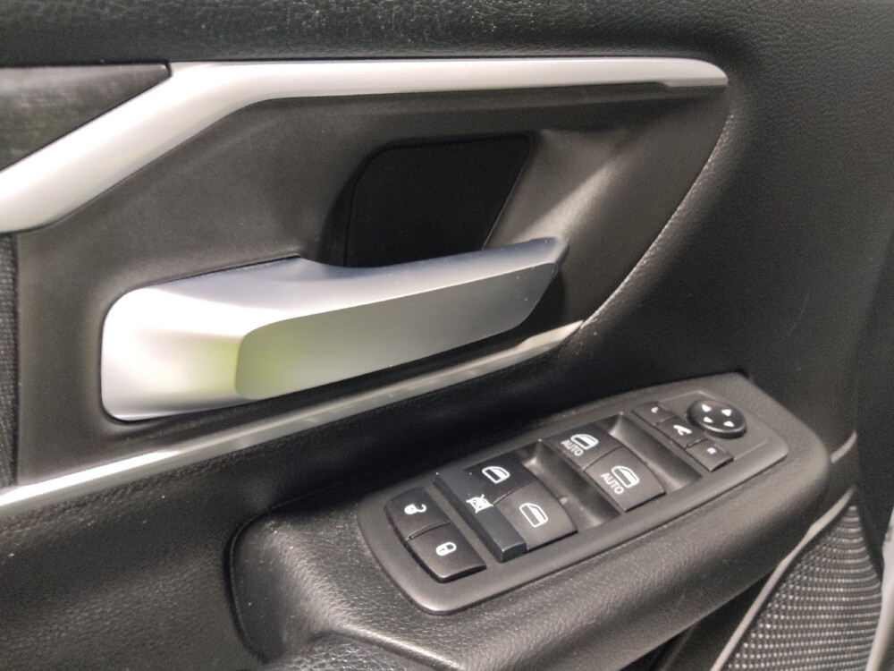 2020 RAM 1500 in Cincinnati, OH 45255 - 18127335 27