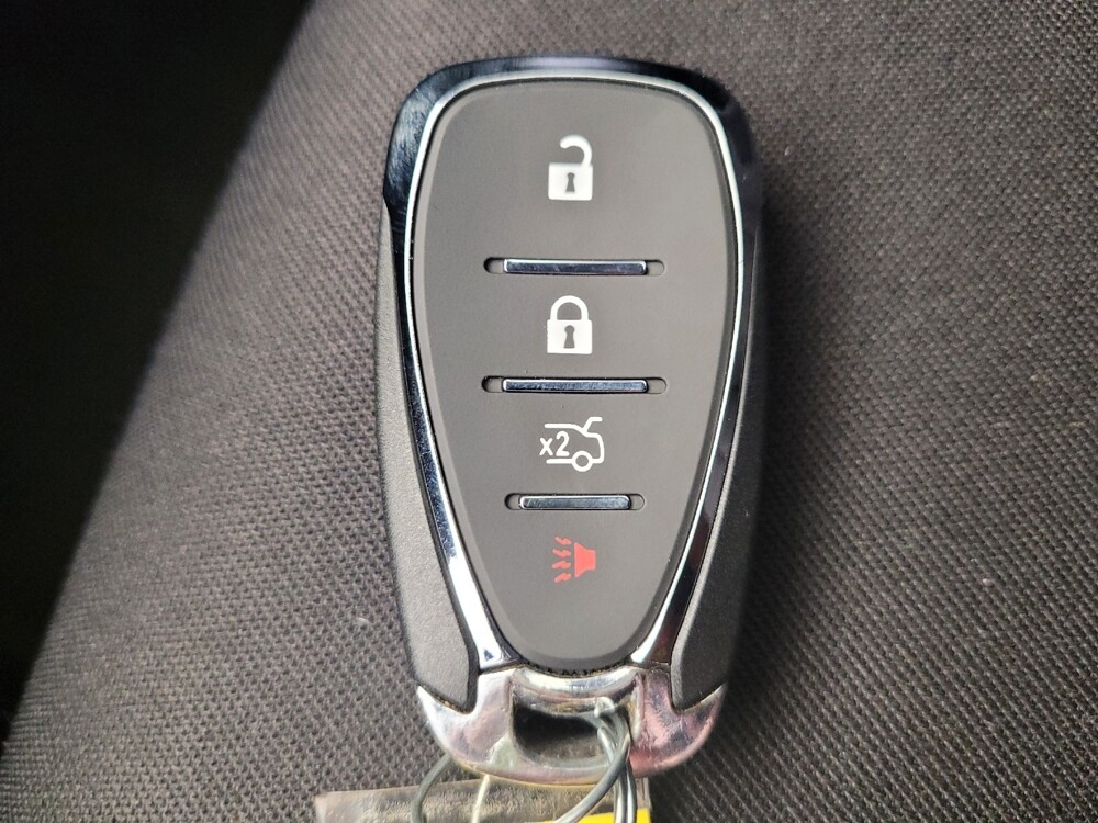 2019 Chevrolet Malibu in Miamisburg, OH 45342 - 18127340 32