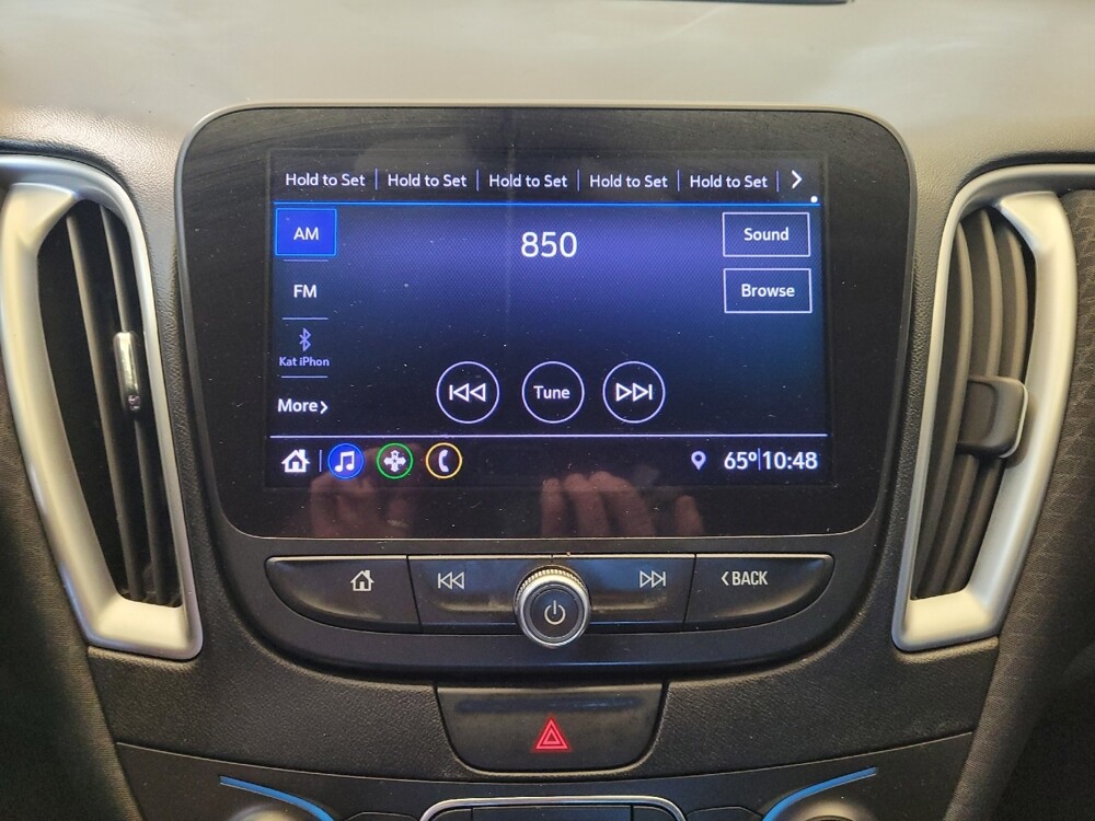 2019 Chevrolet Malibu in Miamisburg, OH 45342 - 18127340 25