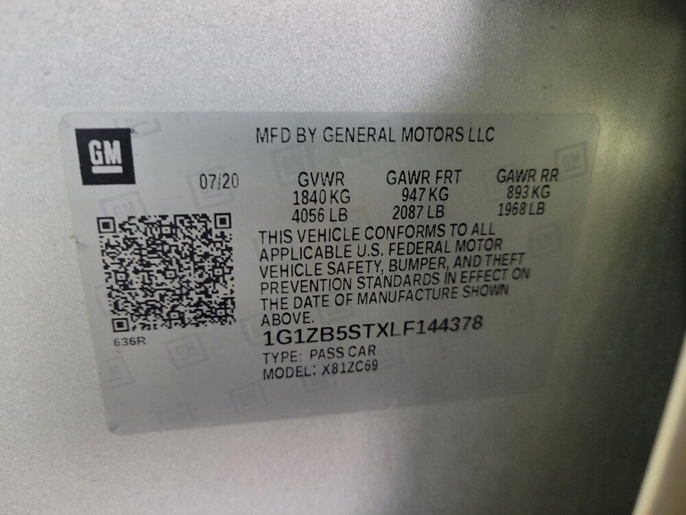 2020 Chevrolet Malibu in Columbus, OH 43228 - 18127342 33