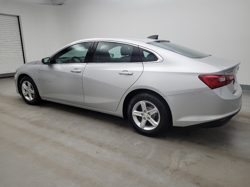 2020 Chevrolet Malibu in Columbus, OH 43228 - 18127342 3