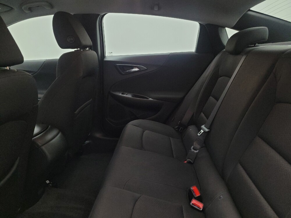 2020 Chevrolet Malibu in Columbus, OH 43228 - 18127342 18