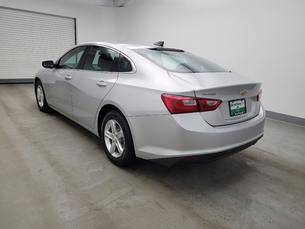 2020 Chevrolet Malibu in Columbus, OH 43228 - 18127342 5