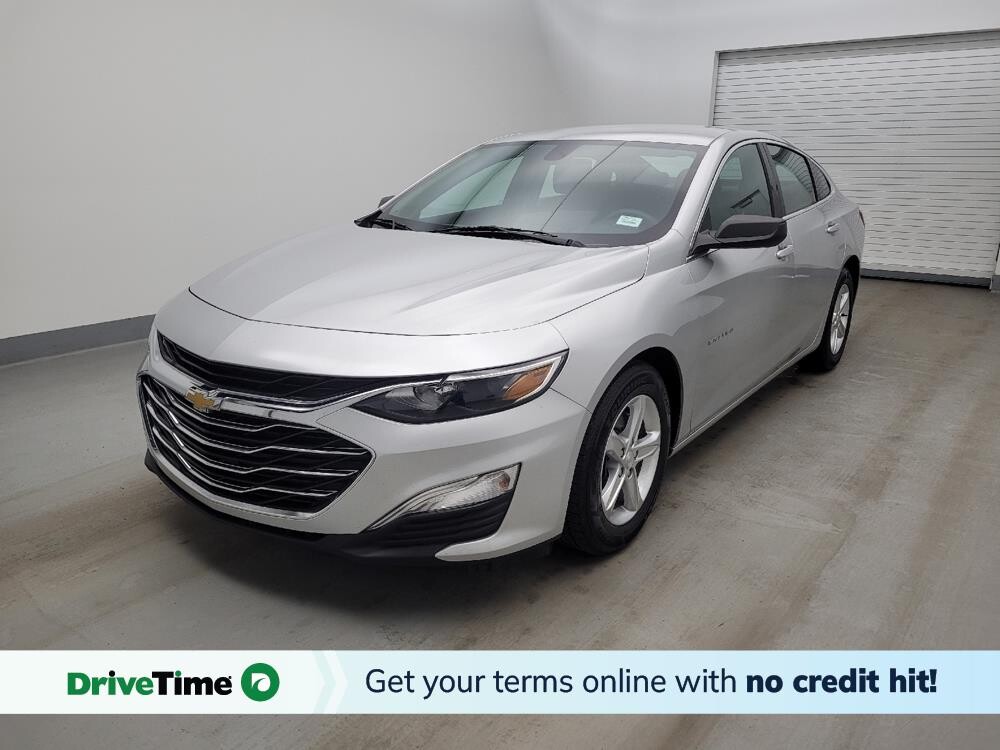 2020 Chevrolet Malibu in Columbus, OH 43228 - 18127342