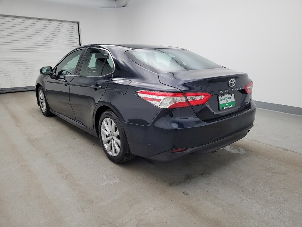 2018 Toyota Camry in Miamisburg, OH 45342 - 18127343 5
