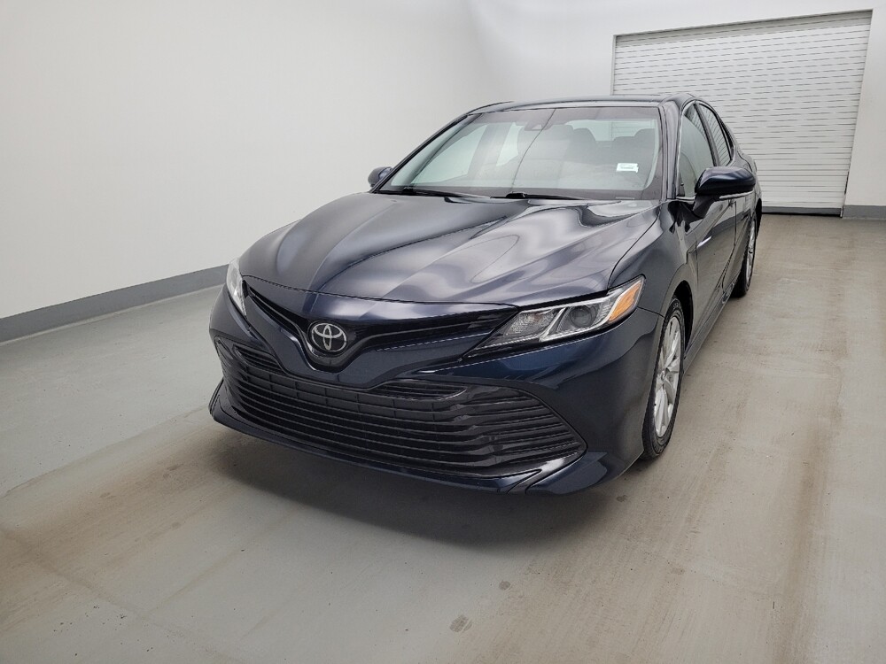 2018 Toyota Camry in Miamisburg, OH 45342 - 18127343 15